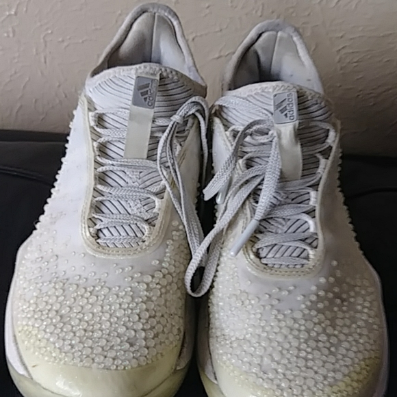 Adidas - Picture 3 of 3